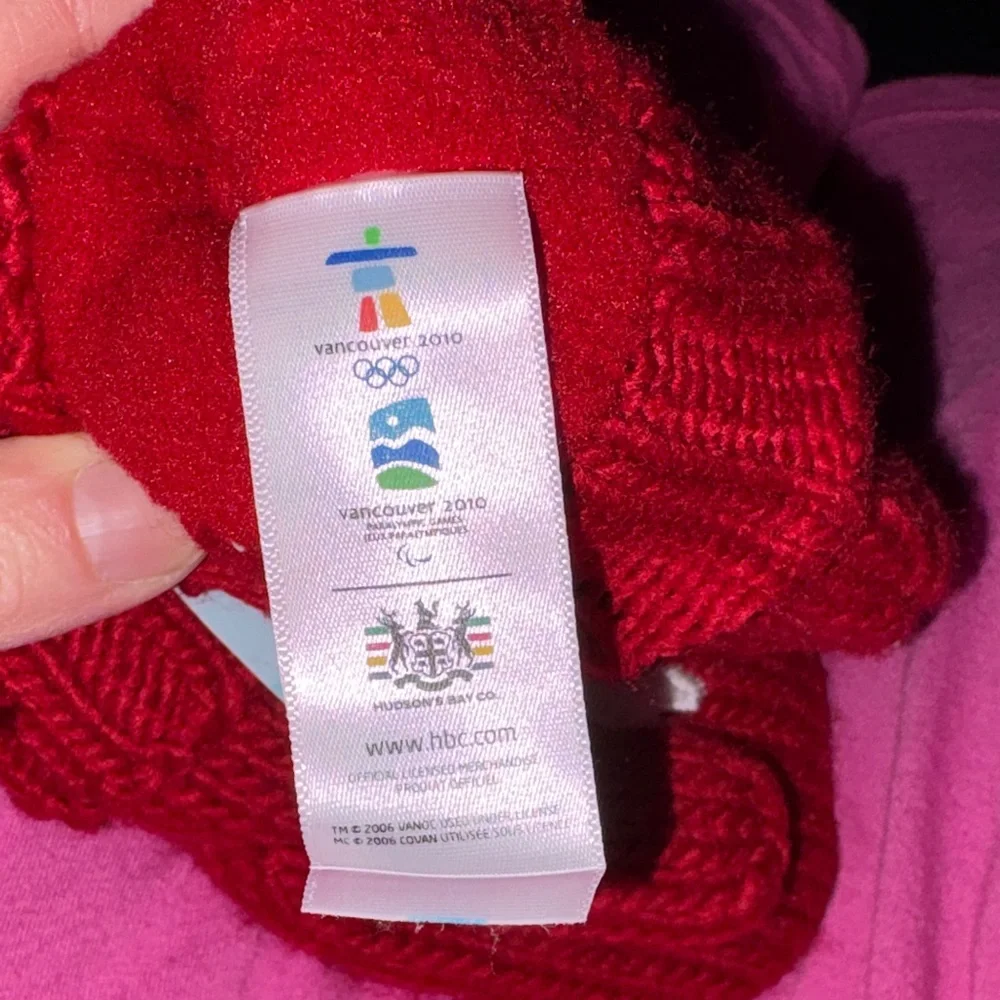Olympic Red Kids Mittens